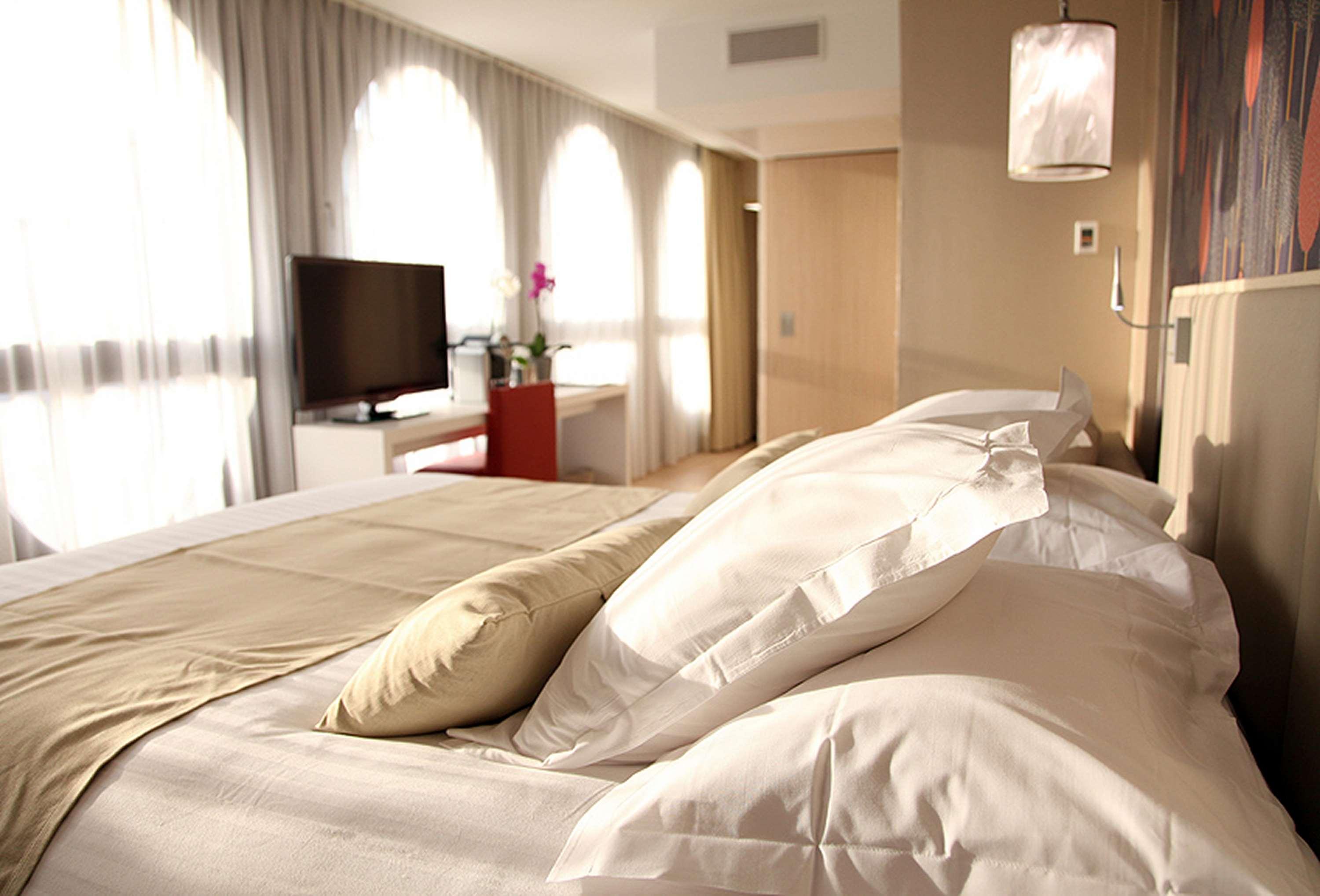 Best Western Premier Why Hotel Лилль Номер фото