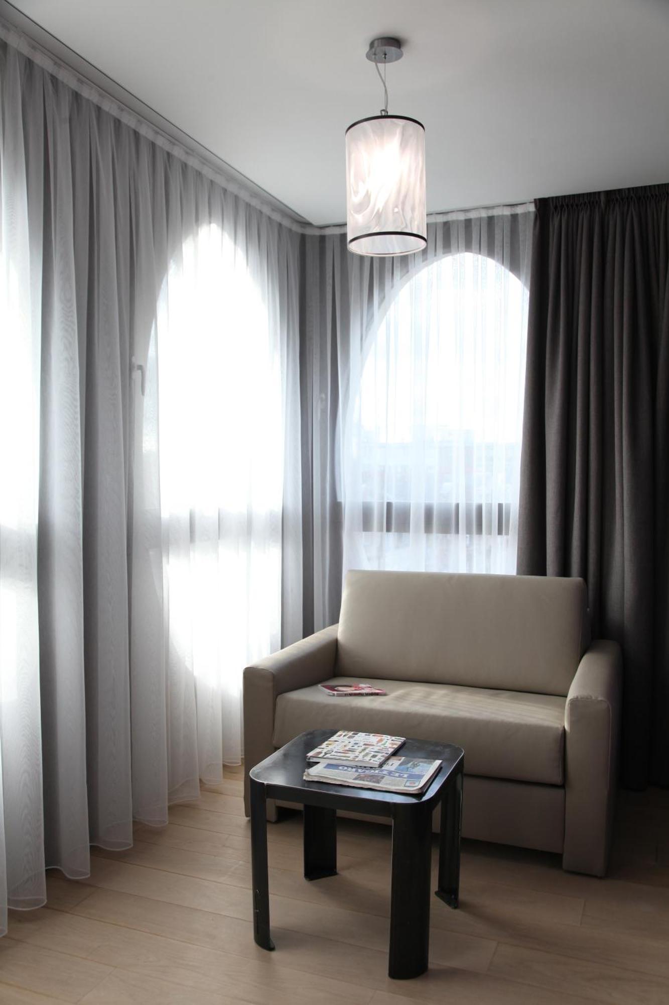 Best Western Premier Why Hotel Лилль Экстерьер фото